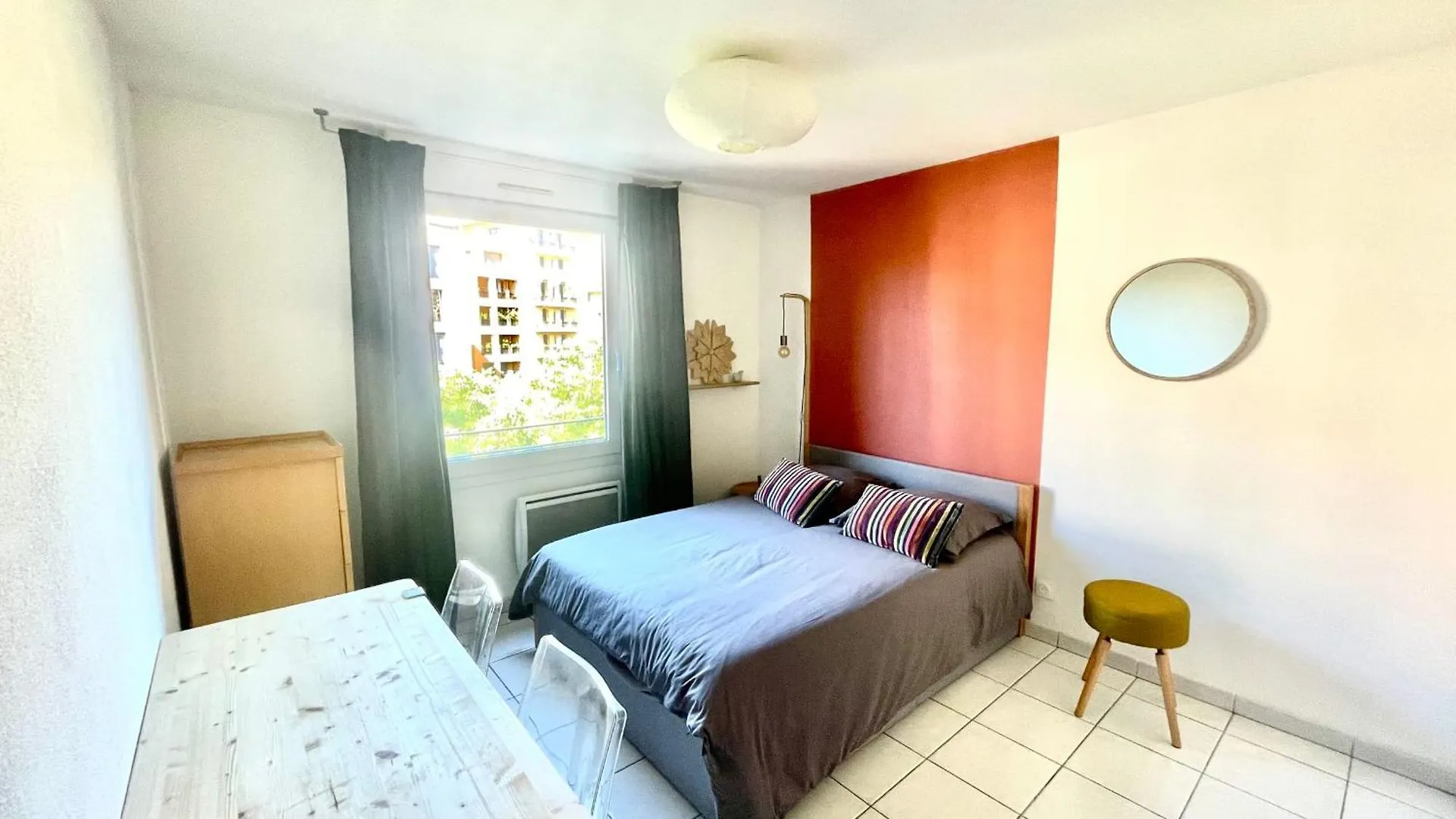Beautiful Studio For 2 In Downtown Aix-en-Provence